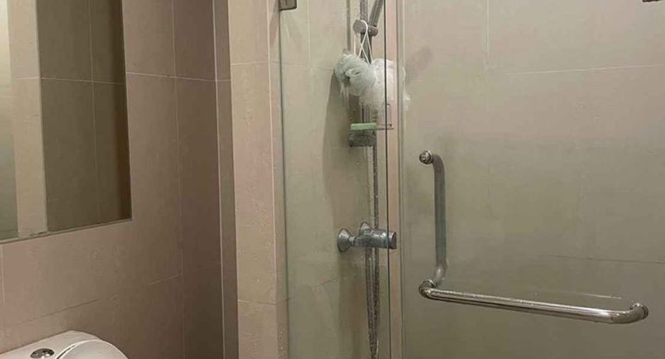 Condo en alquiler de 1 habitaciones en Huai Khwang, Bangkok