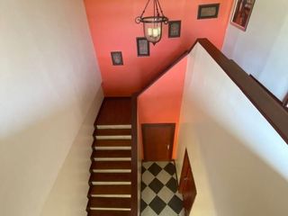 Casa en alquiler de 5 habitaciones en Suan Luang, Bangkok