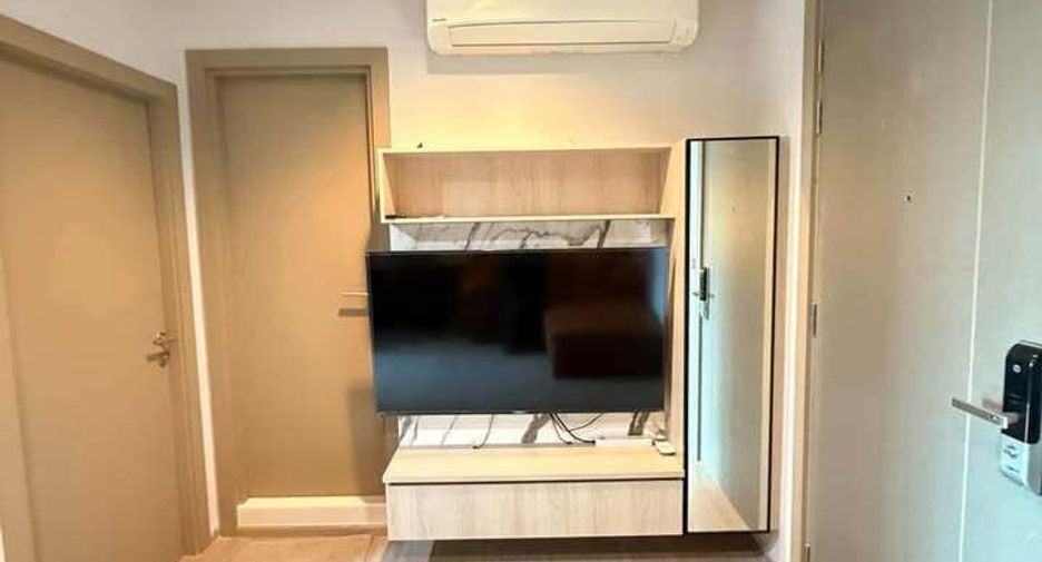 For rent 1 bed condo in Huai Khwang, Bangkok