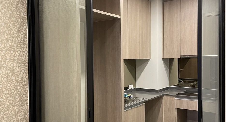 For rent 2 bedrooms condo in Bang Sue, Bangkok