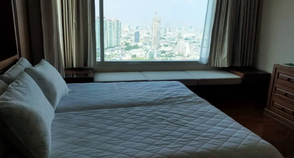 For rent 2 bedrooms condo in Bang Kho Laem, Bangkok