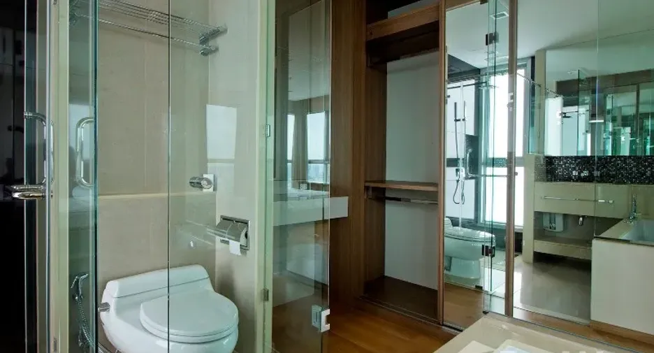 For rent 2 ベッドルーム condo in Watthana, Bangkok