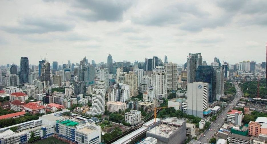 For rent 2 bedrooms condo in Watthana, Bangkok