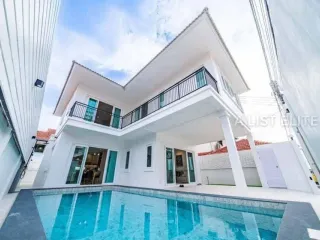 Haus zur Miete mit 4 Zimmer in Bang Lamung, Chonburi