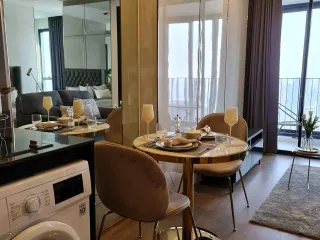 For rent 1 bed condo in Bang Rak, Bangkok