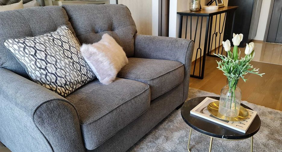 For rent 1 Beds condo in Bang Rak, Bangkok