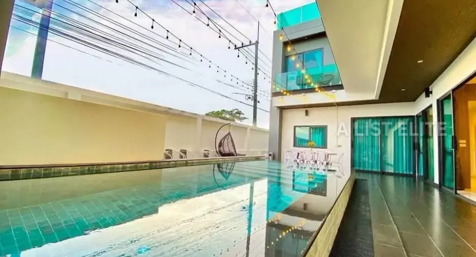 Haus zur Miete mit 6 Zimmer in Bang Lamung, Chonburi