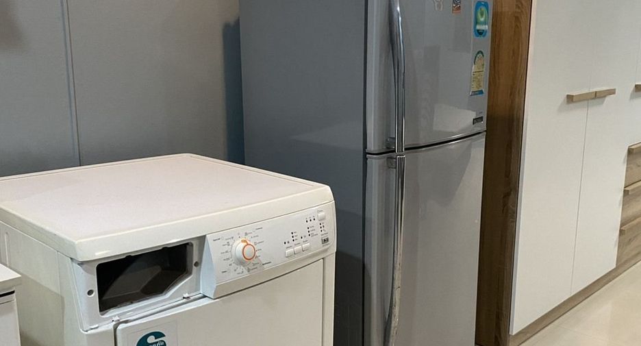 For rent 1 bed condo in Sathon, Bangkok