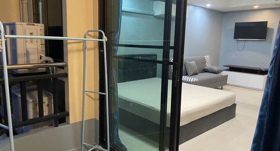 For rent 1 bed condo in Sathon, Bangkok