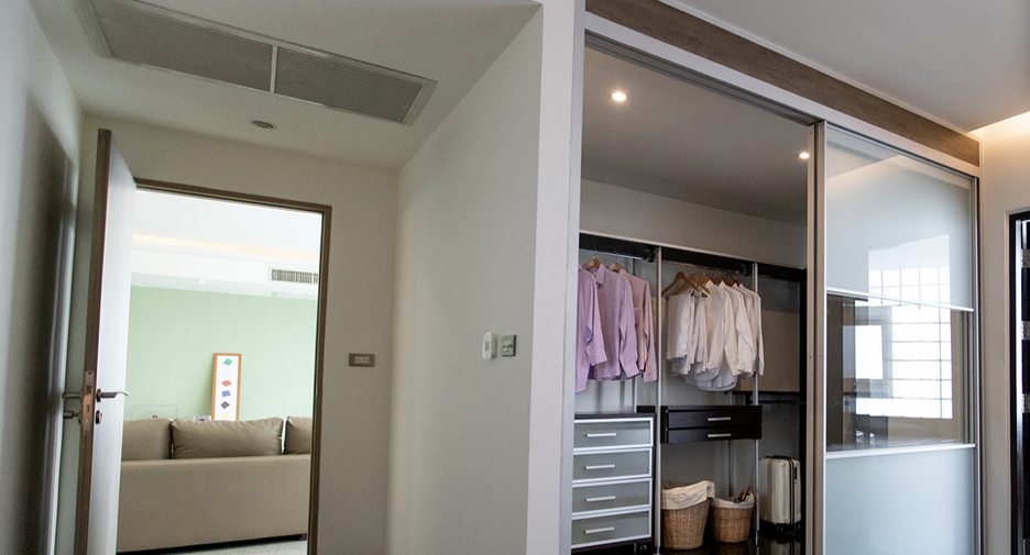 Wohnung zur Miete mit 3 Zimmer in Watthana, Bangkok
