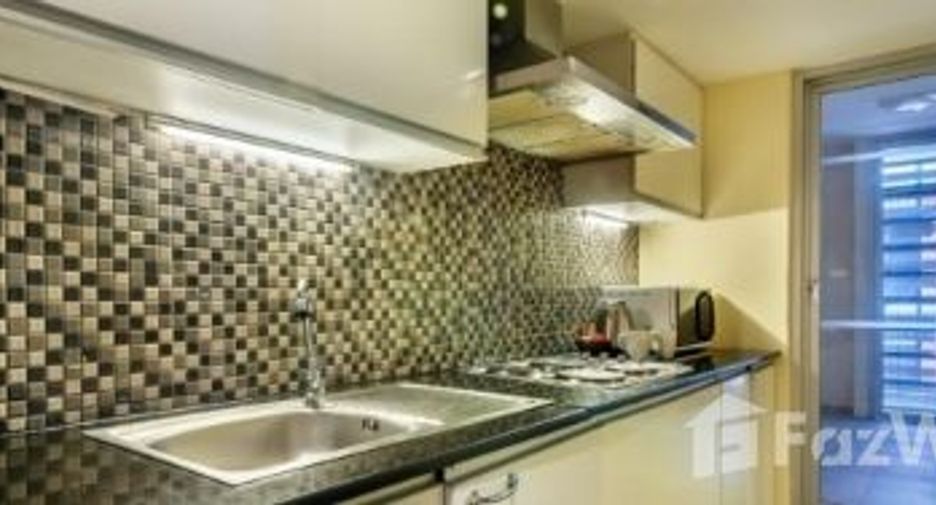 For rent 2 bedrooms apartment in Sathon, Bangkok