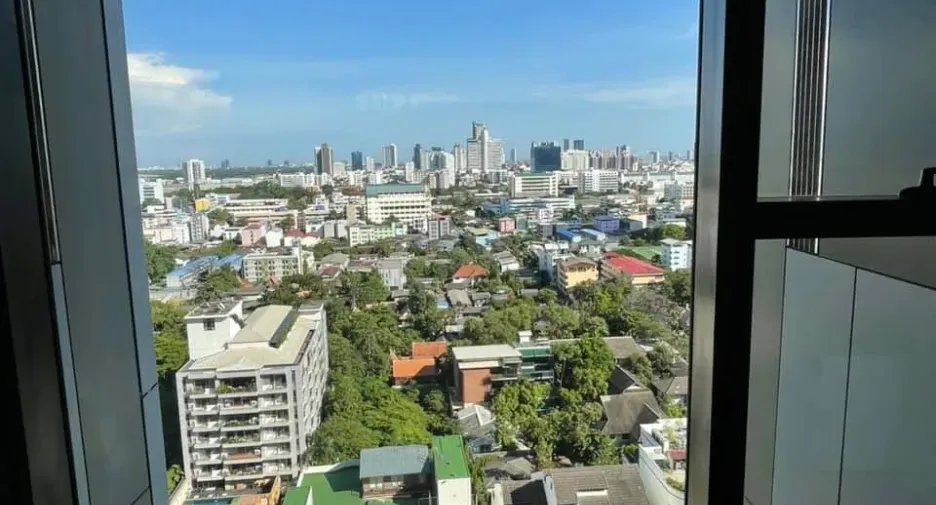 For rent 2 bedrooms condo in Sathon, Bangkok