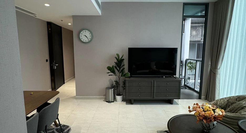 For rent 2 bedrooms condo in Sathon, Bangkok