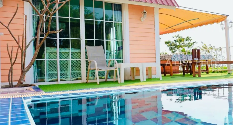 Haus zur Miete mit 6 Zimmer in Bang Lamung, Chonburi