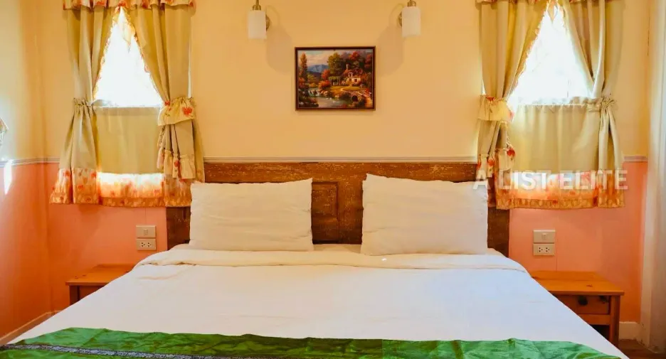 Haus zur Miete mit 6 Zimmer in Bang Lamung, Chonburi