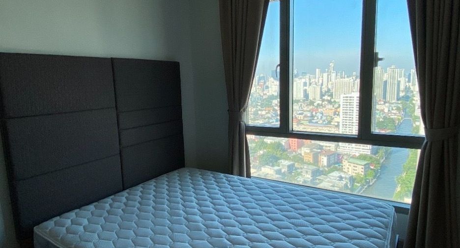 For rent 2 ベッドルーム condo in Watthana, Bangkok