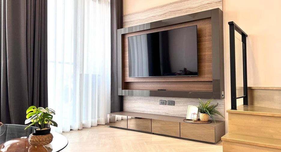 For rent 1 bed condo in Huai Khwang, Bangkok