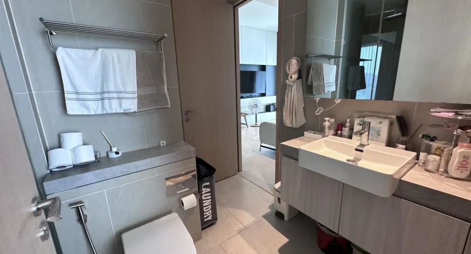 Condo en alquiler de 2 habitaciones en Sathon, Bangkok