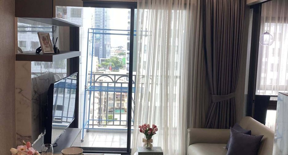 À louer 1 chambre condo à Khlong San, Bangkok