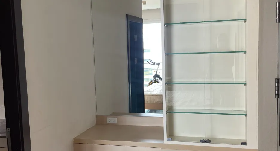 Condo en alquiler de 2 habitaciones en Watthana, Bangkok