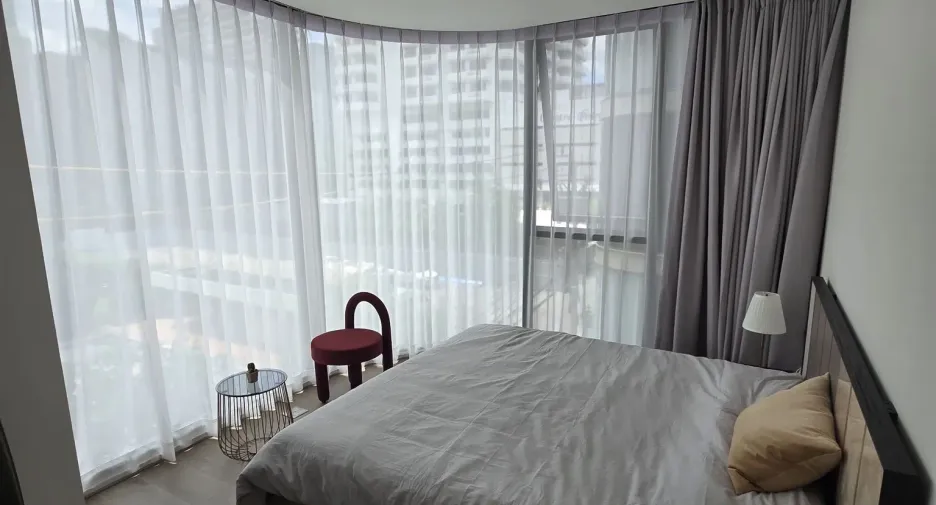 For rent 2 bedrooms condo in Khlong Toei, Bangkok