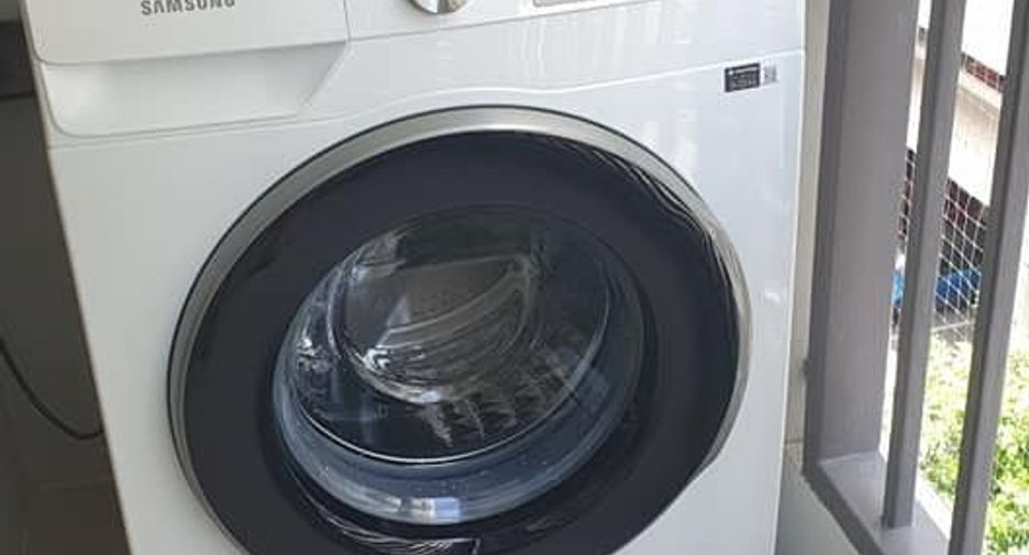 For rent 1 bed condo in Phra Khanong, Bangkok