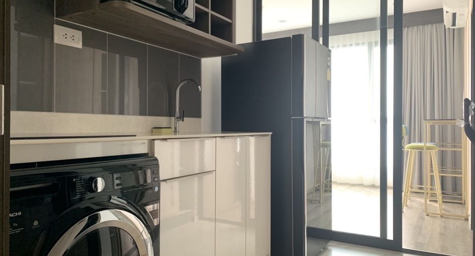 For rent 2 ベッドルーム condo in Watthana, Bangkok