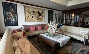 For rent 3 bedrooms condo in Watthana, Bangkok