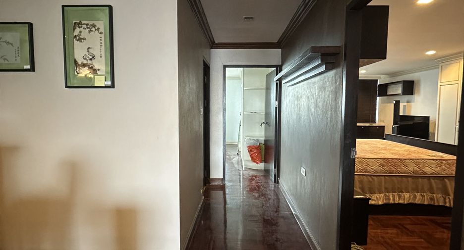 ให้เช่า 3 ห้องนอน คอนโด ใน วัฒนา, กรุงเทพฯ