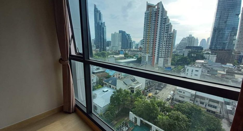 For rent 1 bed condo in Sathon, Bangkok