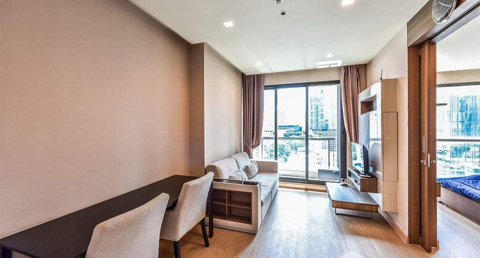 For rent 1 bed condo in Sathon, Bangkok