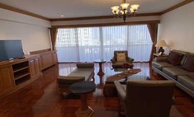 À louer 4 chambres appartement à Watthana, Bangkok