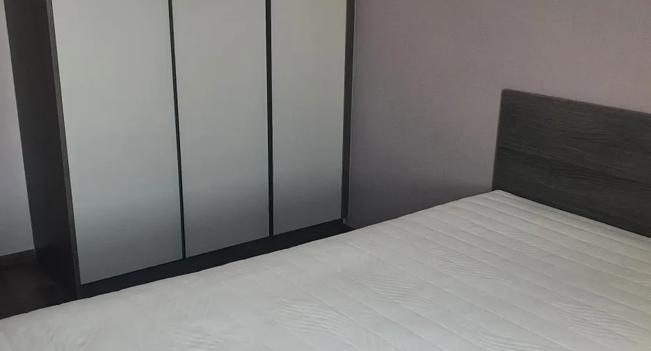 Wohnung zur Miete mit 2 Zimmer in Huai Khwang, Bangkok