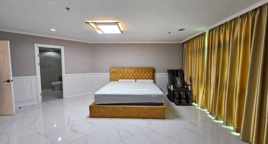 Condo en alquiler de 4 habitaciones en Huai Khwang, Bangkok