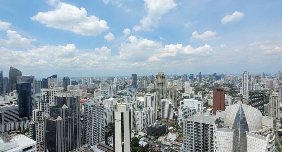 For rent 1 bed condo in Khlong Toei, Bangkok