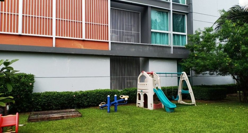 Condo en alquiler de 2 habitaciones en Khlong Toei, Bangkok