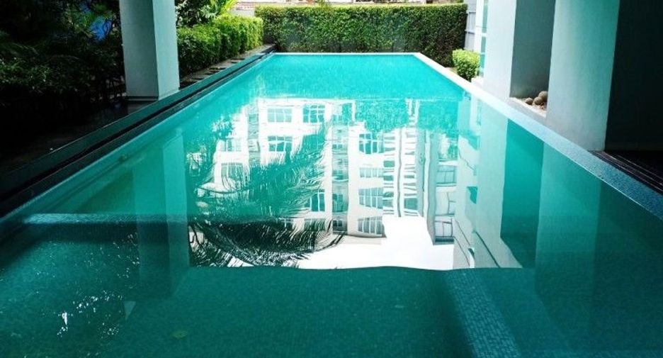 Condo en alquiler de 2 habitaciones en Khlong Toei, Bangkok