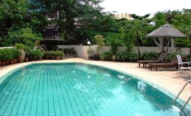 For rent 3 bedrooms condo in Sathon, Bangkok