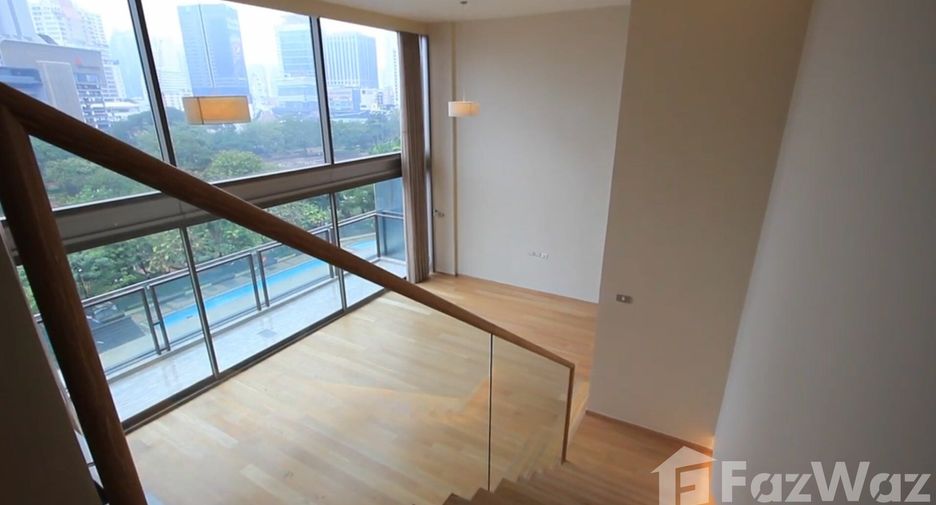 For rent 3 bedrooms apartment in Pathum Wan, Bangkok