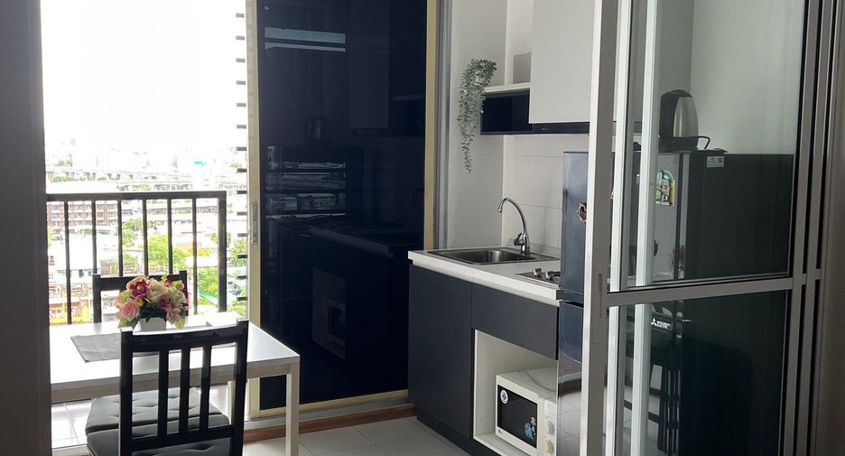 For rent 1 bed condo in Watthana, Bangkok
