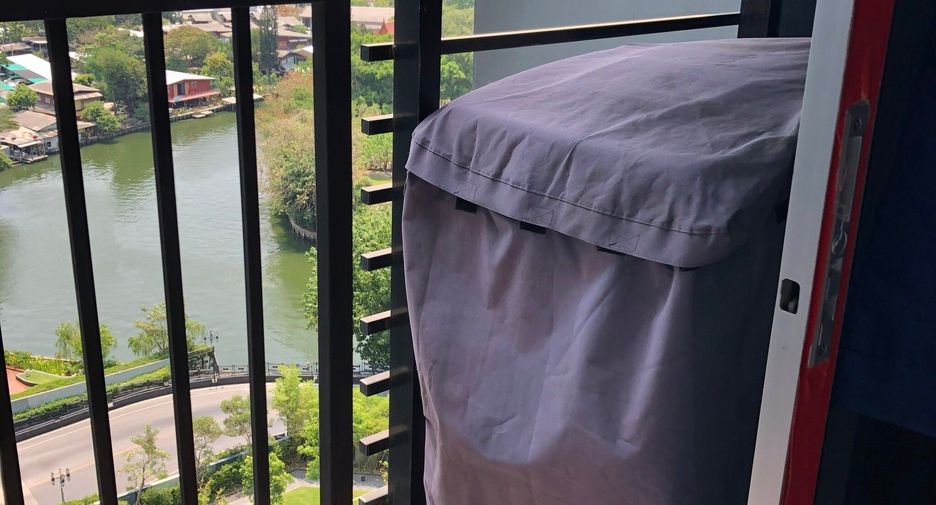 For rent 1 bed condo in Watthana, Bangkok