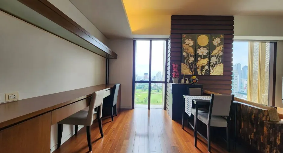 For rent 1 bed condo in Pathum Wan, Bangkok