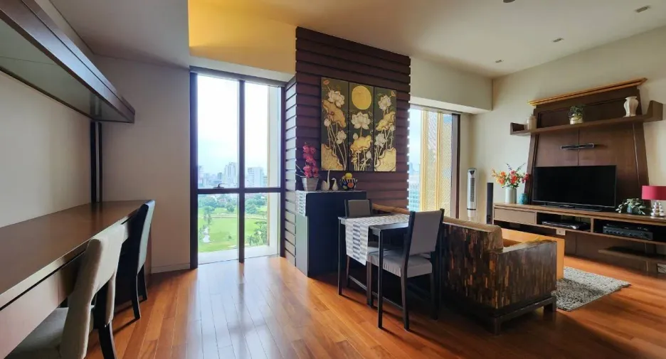 For rent 1 bed condo in Pathum Wan, Bangkok