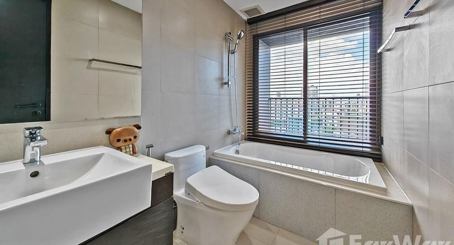 For rent 1 Beds condo in Khlong Toei, Bangkok
