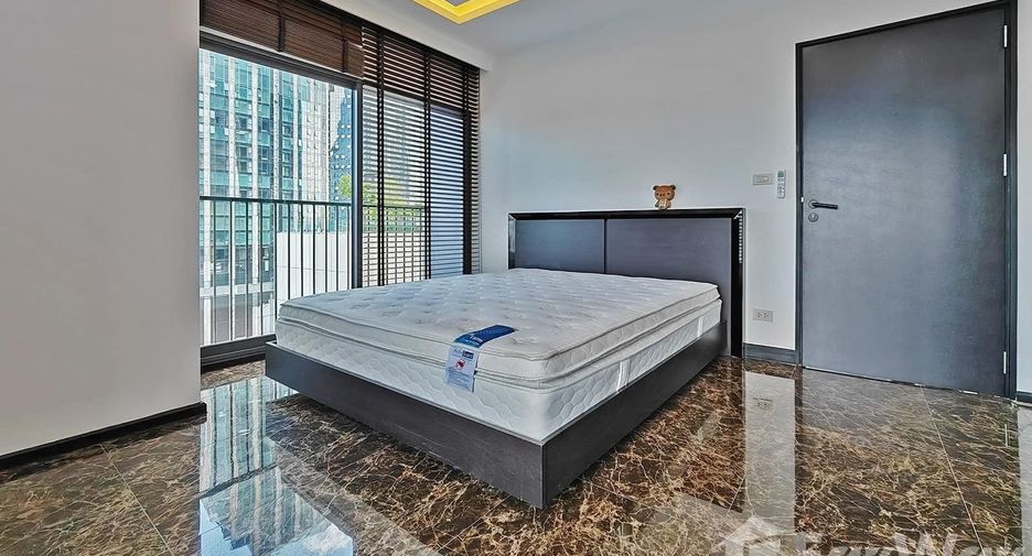 For rent 1 Beds condo in Khlong Toei, Bangkok