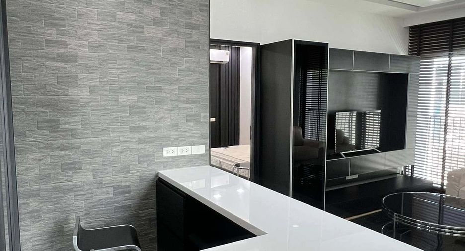 For rent 1 Beds condo in Khlong Toei, Bangkok