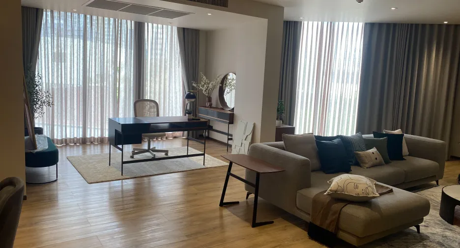 Apartamento en alquiler de 3 habitaciones en Khlong Toei, Bangkok