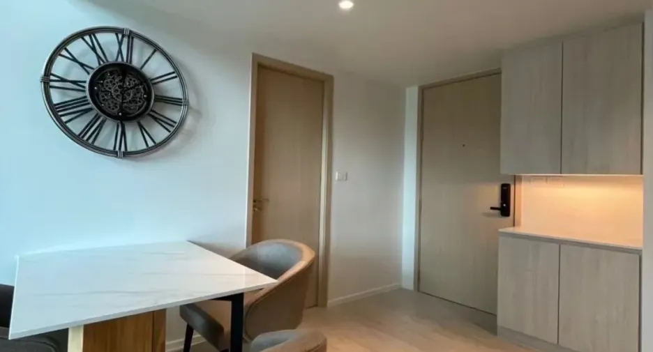 For rent 1 bed condo in Sathon, Bangkok