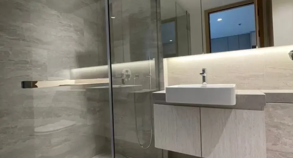 For rent 1 bed condo in Sathon, Bangkok