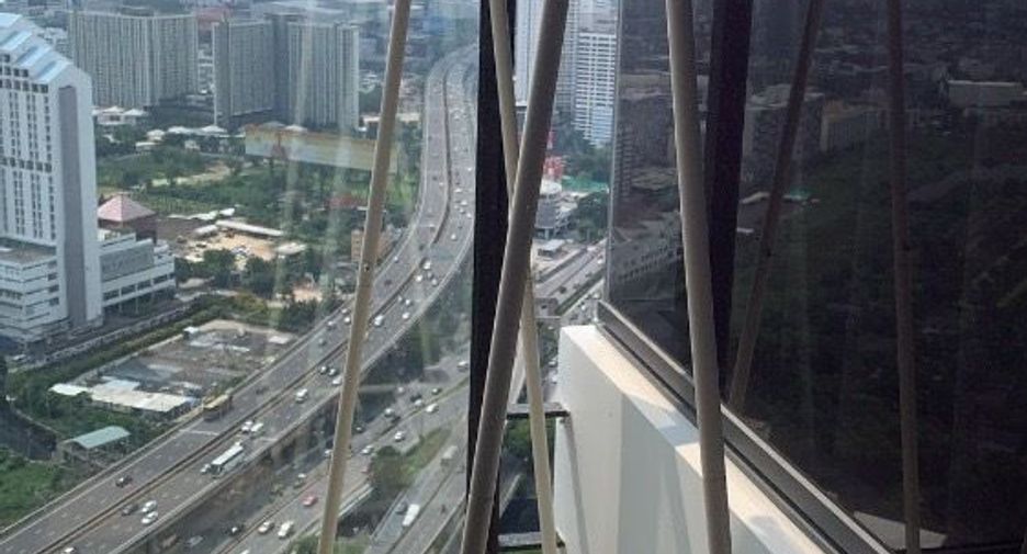 Wohnung zur Miete mit 1 Zimmer in Huai Khwang, Bangkok